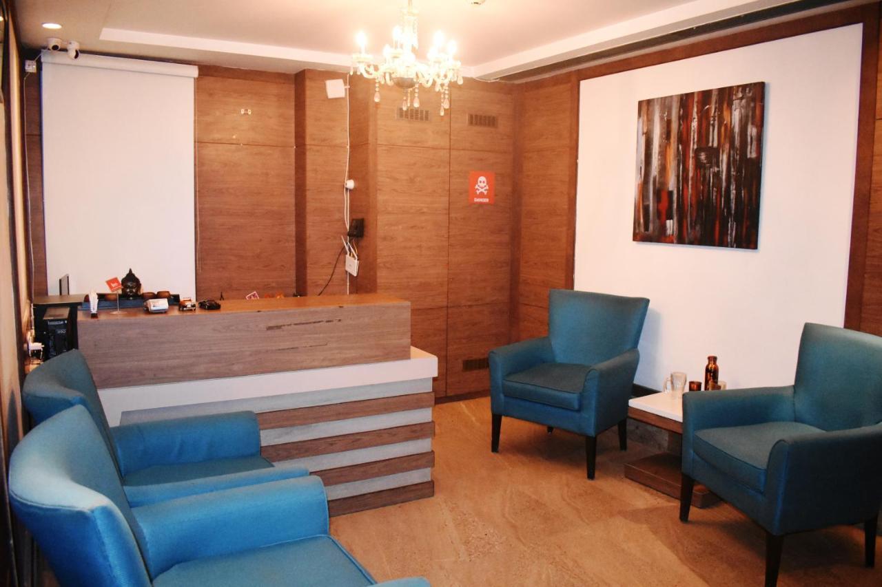 Lemonwood Suites By F9 Hotels - Trivoli Garden Chhatarpur New Delhi Bagian luar foto
