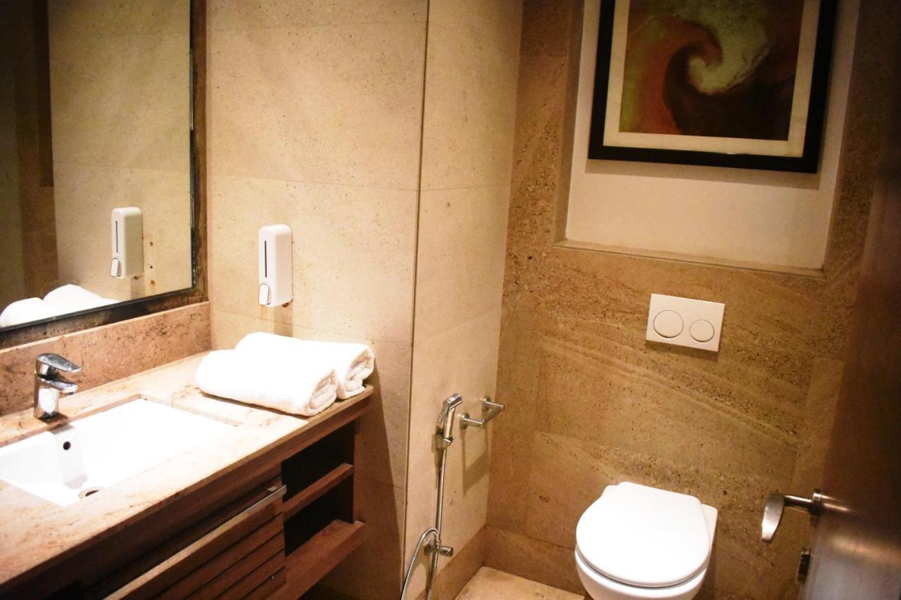 Lemonwood Suites By F9 Hotels - Trivoli Garden Chhatarpur New Delhi Bagian luar foto