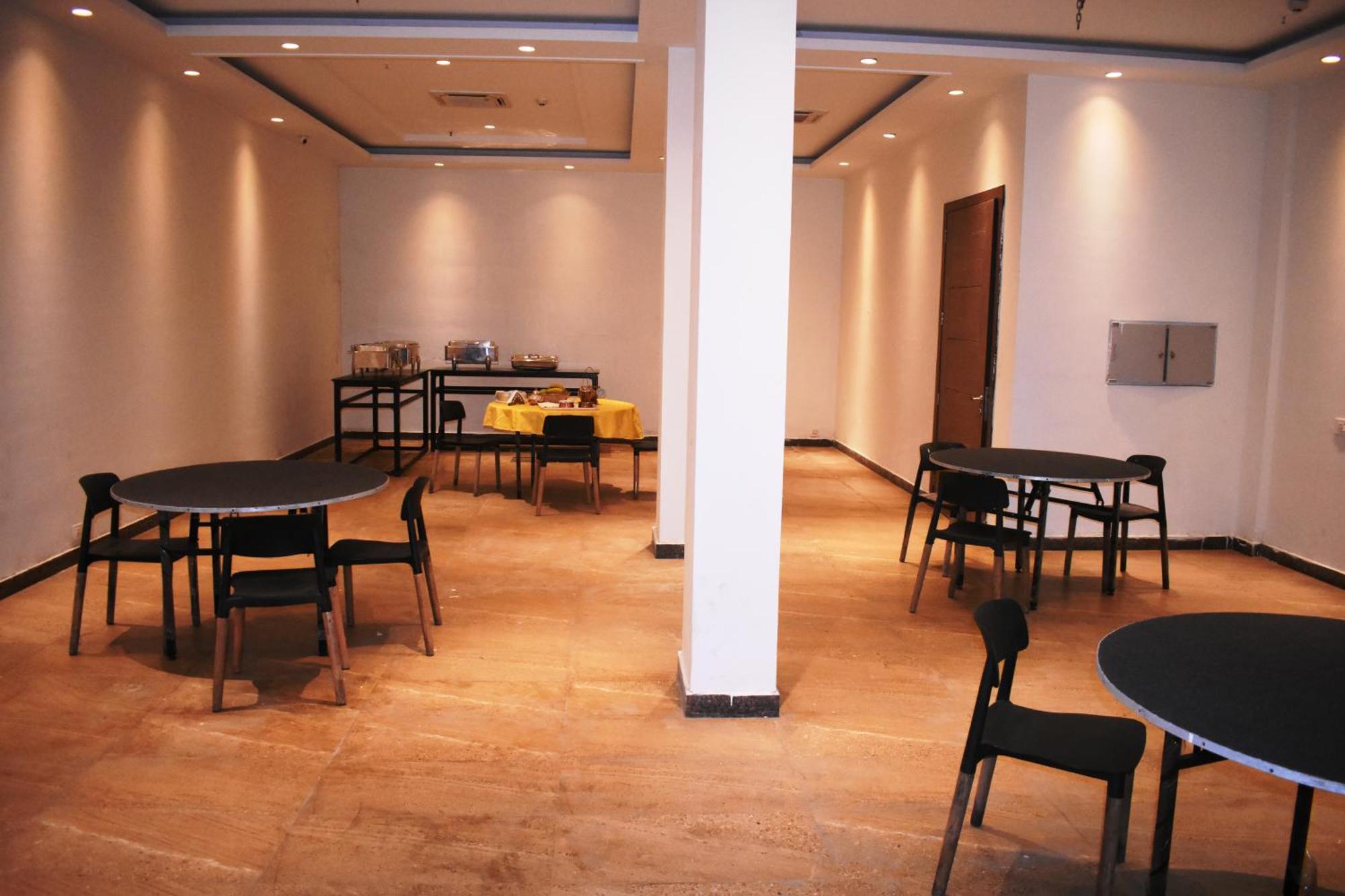Lemonwood Suites By F9 Hotels - Trivoli Garden Chhatarpur New Delhi Bagian luar foto