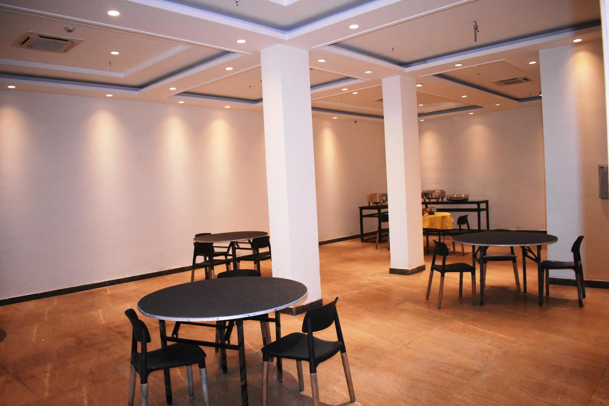 Lemonwood Suites By F9 Hotels - Trivoli Garden Chhatarpur New Delhi Bagian luar foto